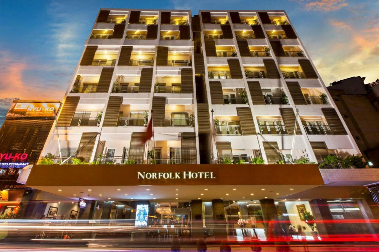 Norfolk Hotel Saigon Хошимин Екстериор снимка